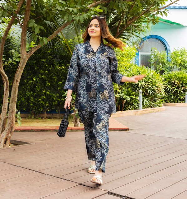 Designer 2 Pcs Golden Elegant Co-Ord Set